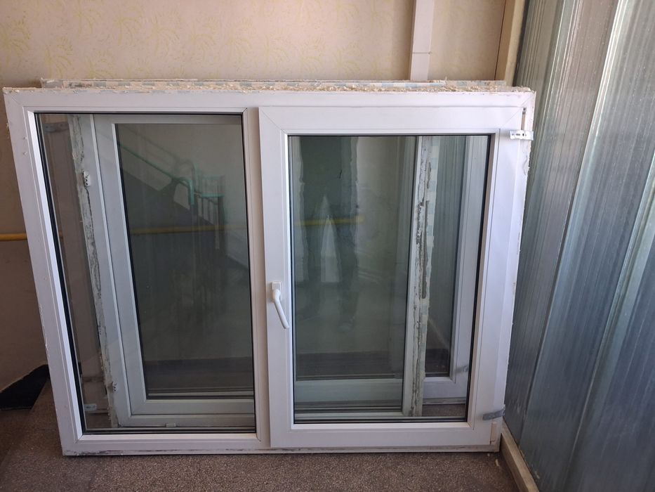 Vand geamuri termopan + usa termopan