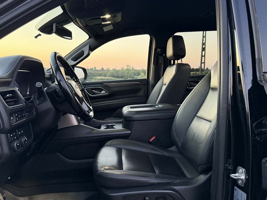 Chevrolet Suburban 5.3 v8 full black