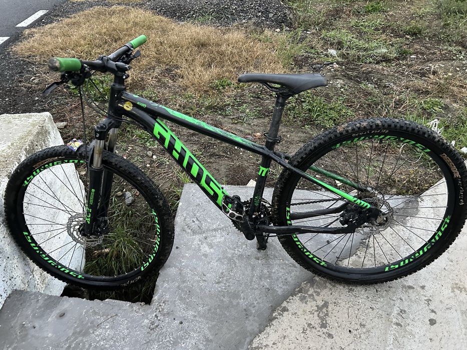 GHOST kato intretinuta