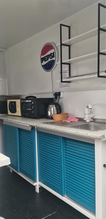 Rulota comerciala/afacere  la cheie!