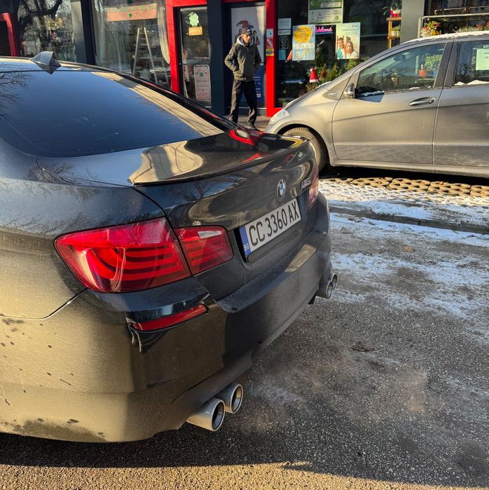 Лип спойлер Багажник BMW F10 / F11 – Черен гланц - М5 Стил