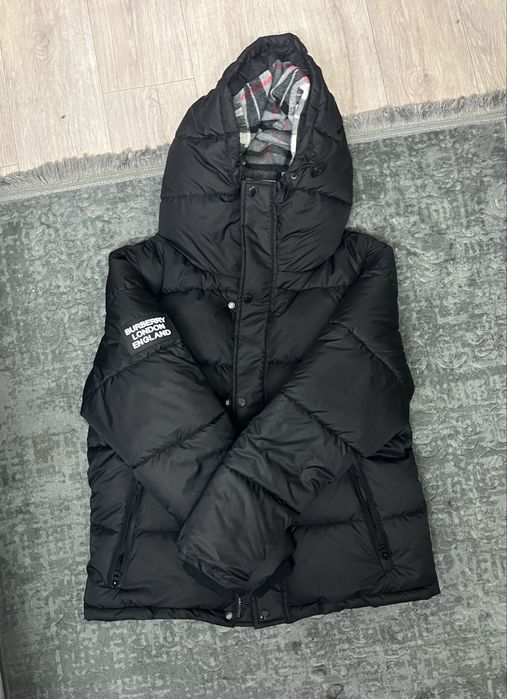 куртка. burberry