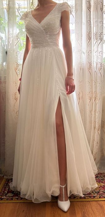 Vand rochie de mireasa