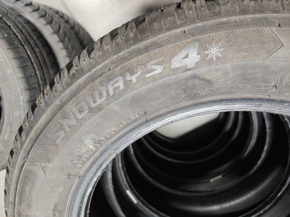 4бр.зимни гуми 215/60/16 Lassa