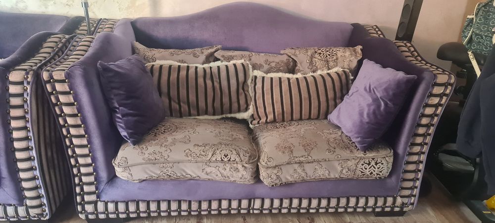 Vand canapele DIVANI & SOFA Compozitie Enzo
