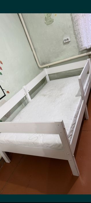 Продам детскую кровать