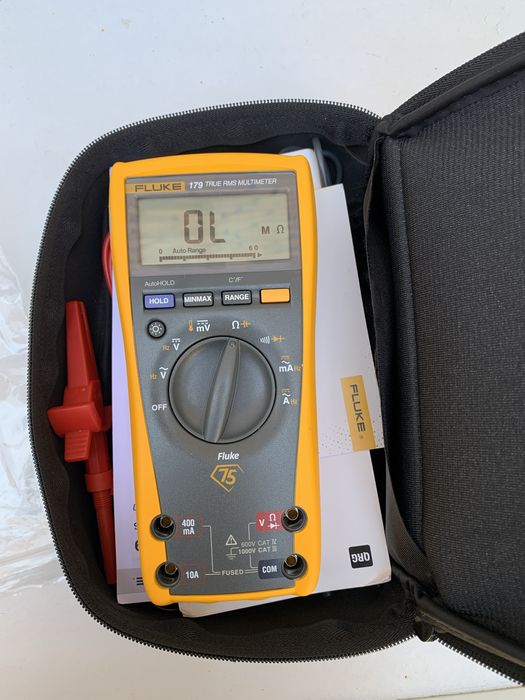 FLUKE 179 TRUE RMS MULTIMETER/ комбиниран прибор за измерване /пълен к