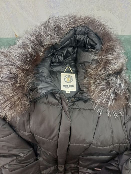 Продам женский пуховик