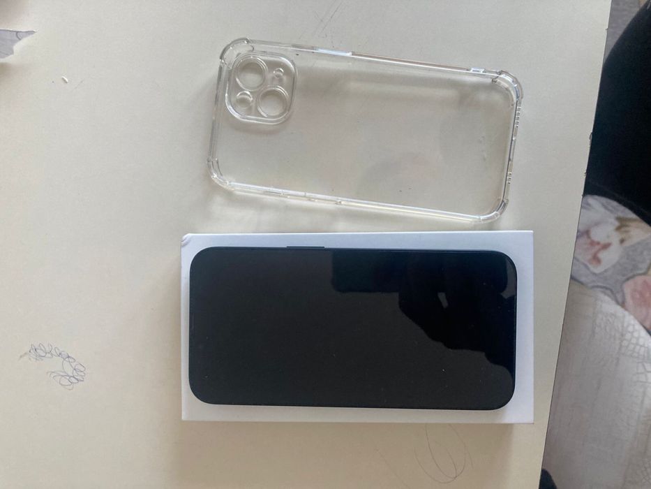 Продам айфон 13 128/86емкость