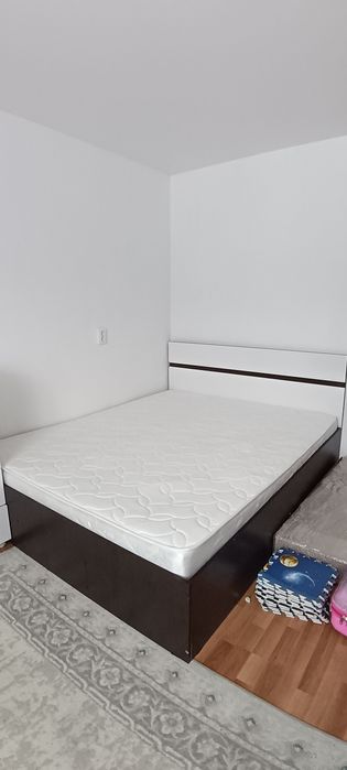 Кровать двуспальная