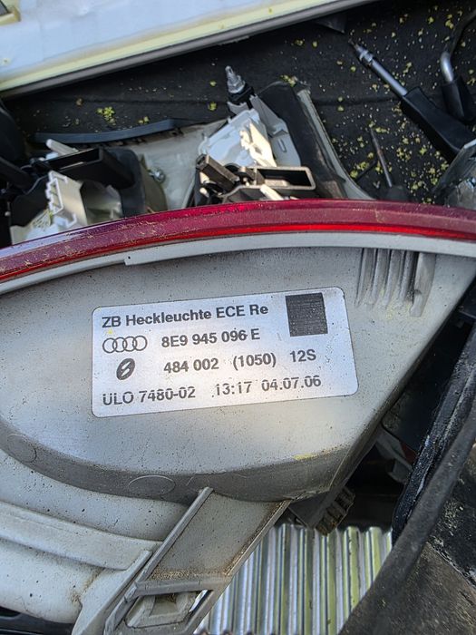 Външни стопове за Audi A4 b7 2008 година