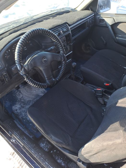 Продам Опел вектра