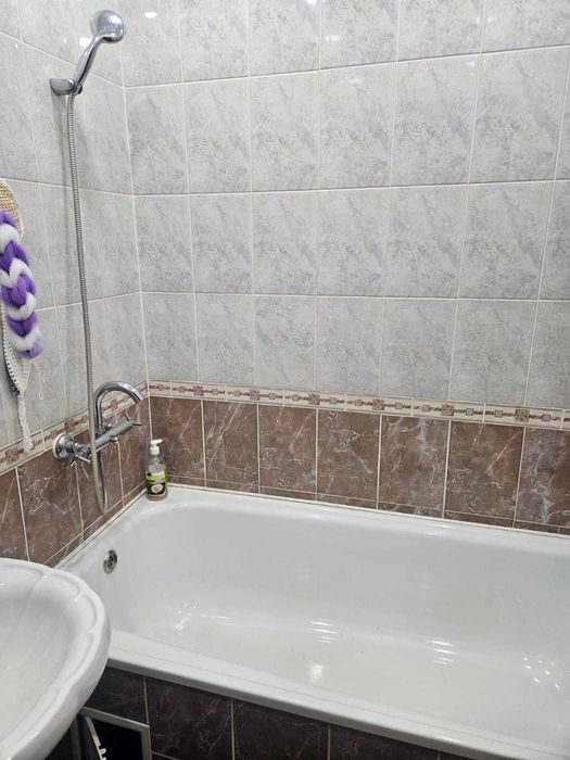 Продам 2 ком квартиру