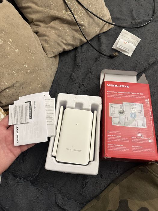 Wireless Range Extender MERCUSYS ME70X AX1800, Wi-Fi 6, Dual-Band 574+1201 Mbps, alb