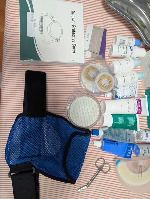 Pungi colo/ileo stoma + kit îngrijire