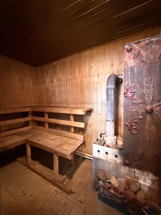 Продается дом с баней с магазином