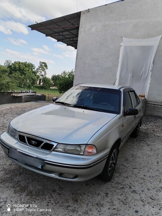 Nexia1  donc  ПОЛ-ЛЮКС