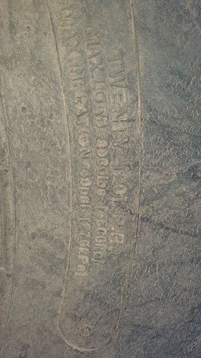 Anvelope, cauciucuri, roti vola, utilaj dimensiune 20,5 - 25