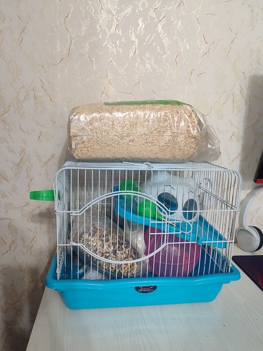 Продаю клетку для хомяка