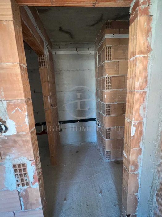 Продава се Тристаен апартамент в Пловдив, Остромила - 105 кв.м за 704 €/кв.м - Снимка #10