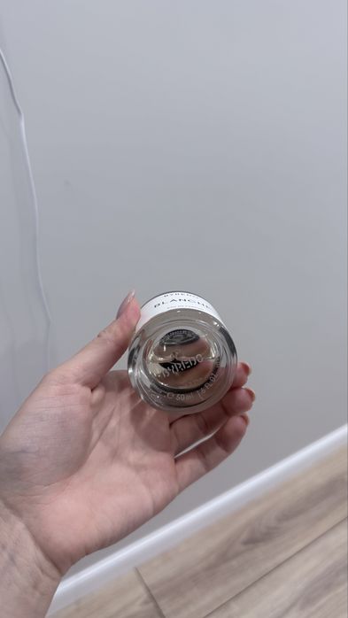 Byredo blanche..