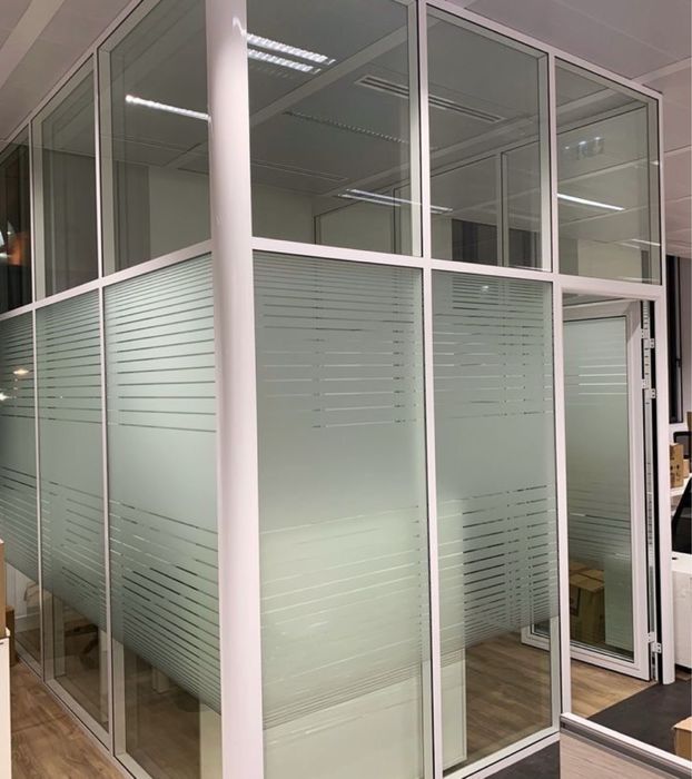 Алюминиевые окна, витражи, перегородки, двери