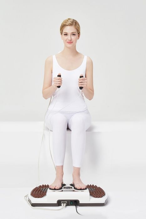 Nuga best noБиомассажер для ног E5