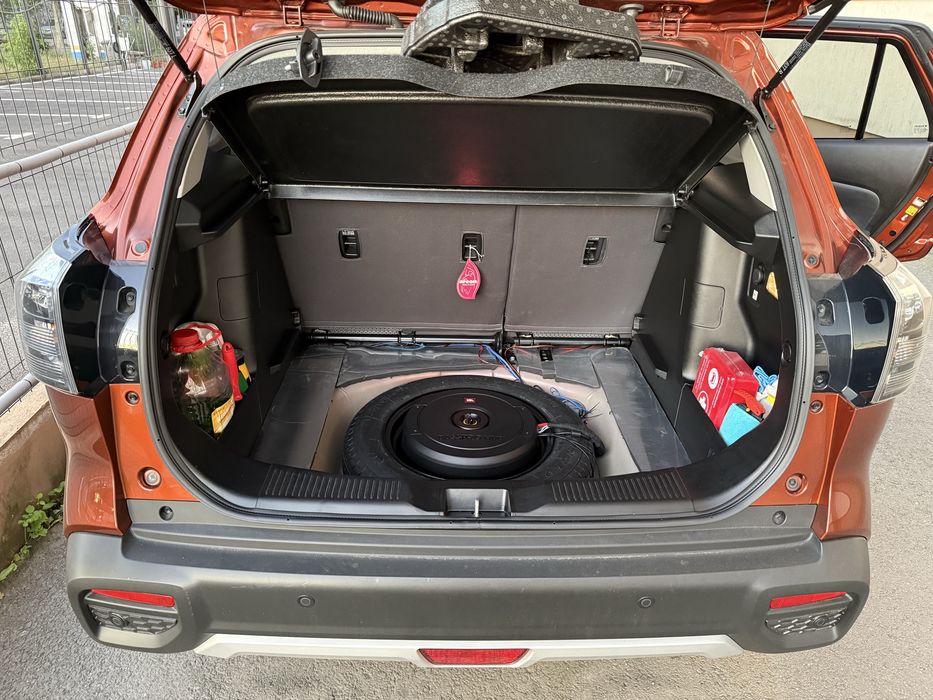 Subwoofer JBL BassPro Hub 200W pentru roata de rezervă - garanție 09.2027
