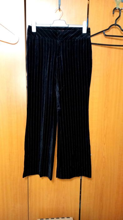 Pantaloni Espirit catifea negri cu dungi fine, moderni, UK , 38-40