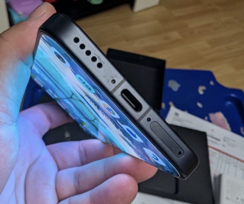 Vând sau Schimb Vivo X200 FE 5G. Global
