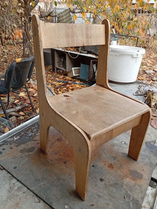 Продам стульчики Детские