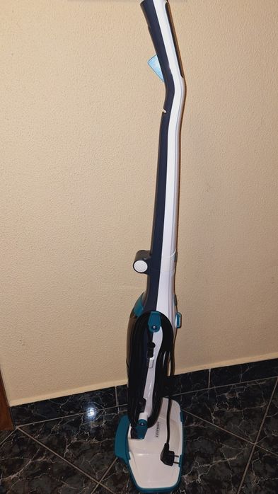 Aparat de curățat cu aburi Leifheit