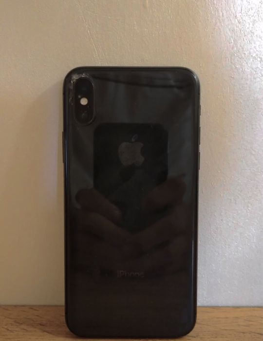 Продам Iphone X срочно
