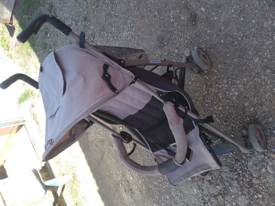 Продам летний коляску