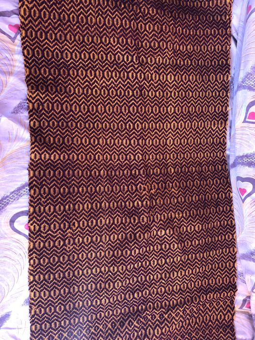 vand covoare tesute manual