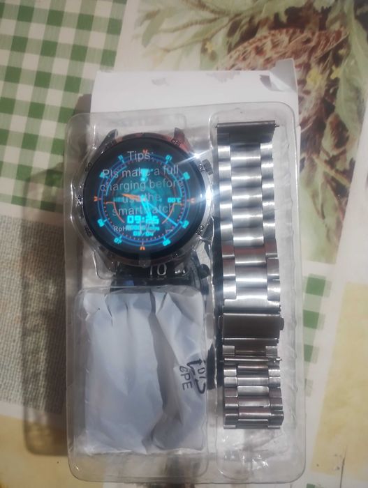 Нов Смарт часовник