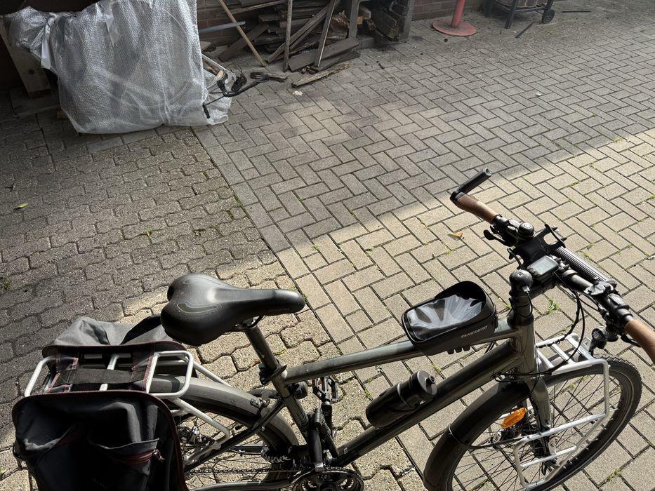 Bicicleta de oras echipata