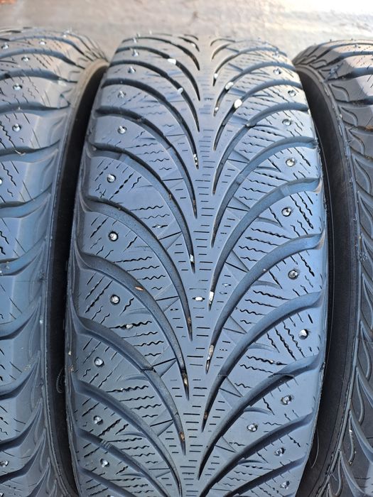 4бр. Зимни гуми с Шипове 195/65/15 SAVA Eskimo Stud