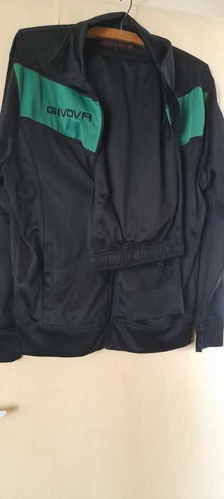 Мъжки екипи М и ХЛ РАЗМЕР