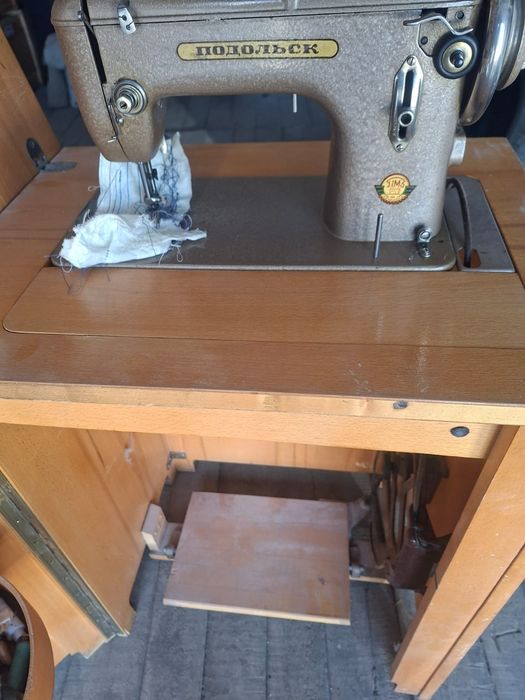 Швейная машинка "Подольск"