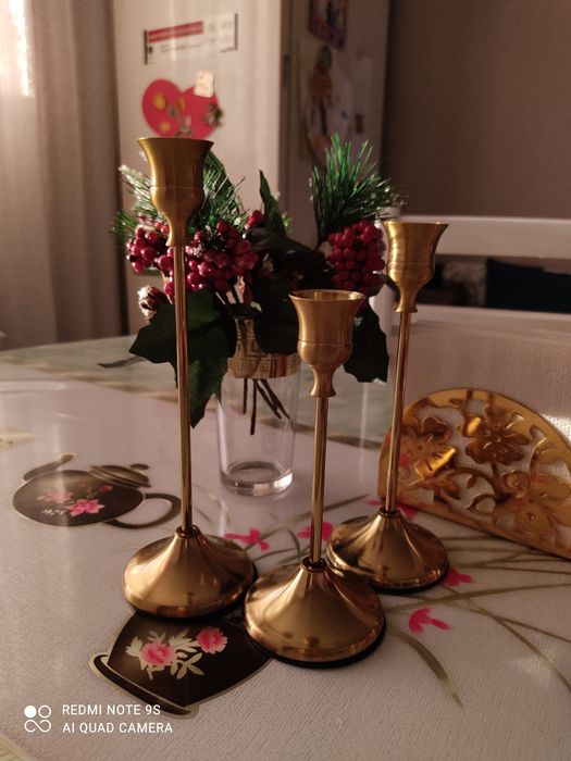 Продам подсвечники новые