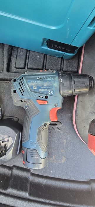 Masina de insurubat Bosch GSR 12V-30