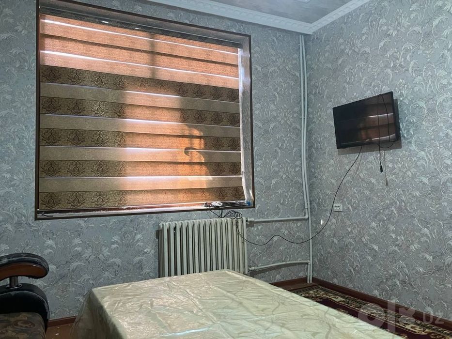 5 каватли домнинг 1 каватида 2 хонали квартира ижарага берилади