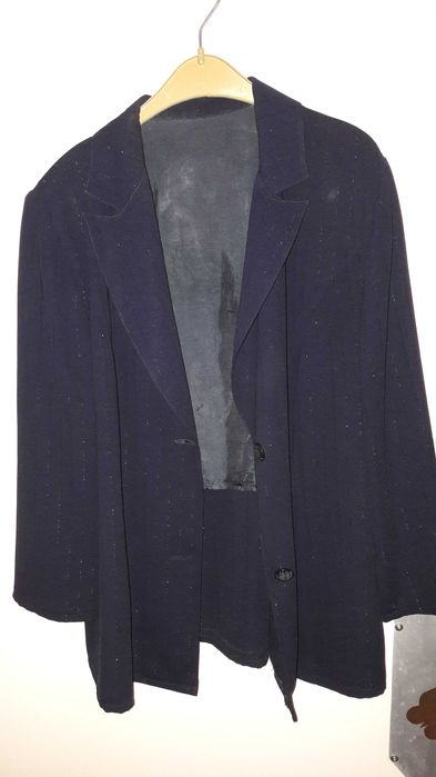 Дамски сака и шлифер всичко за 20 лв