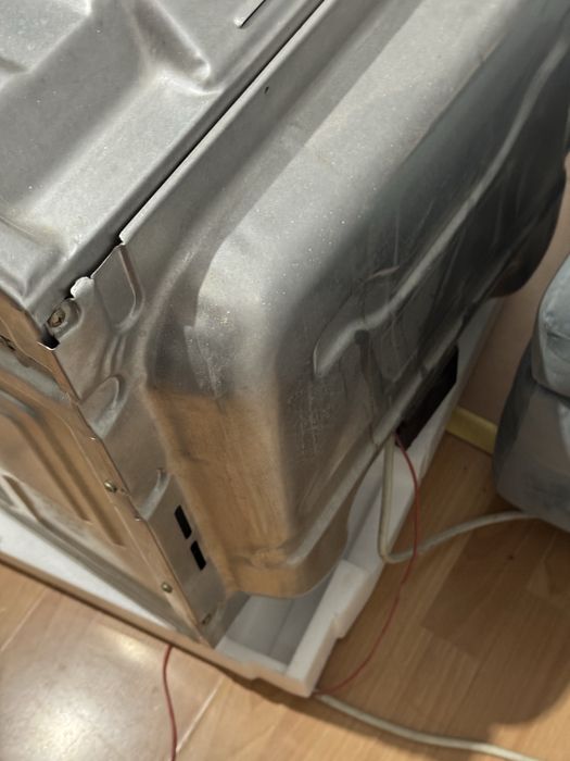 Отдам бесплатно духовку