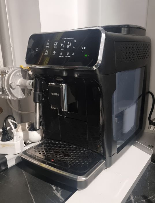 Espressor automat Philips 2200