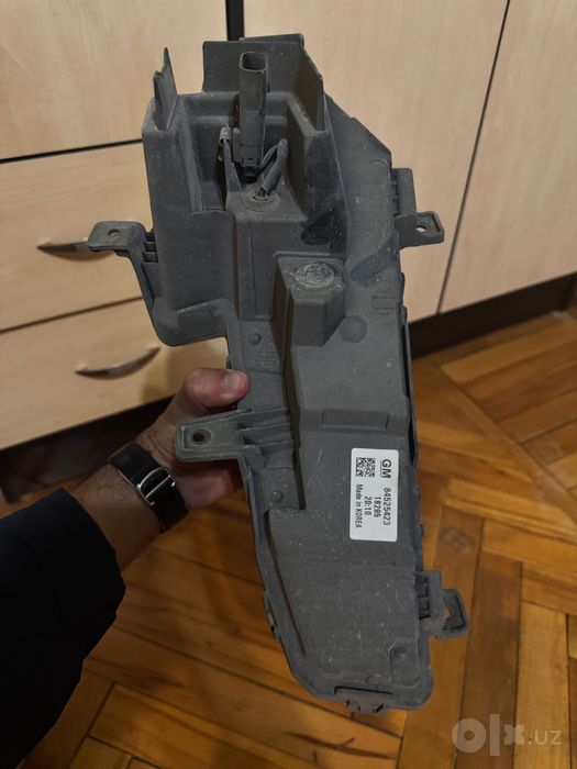 Продам оригинальные заводские туманки на Малибу 2