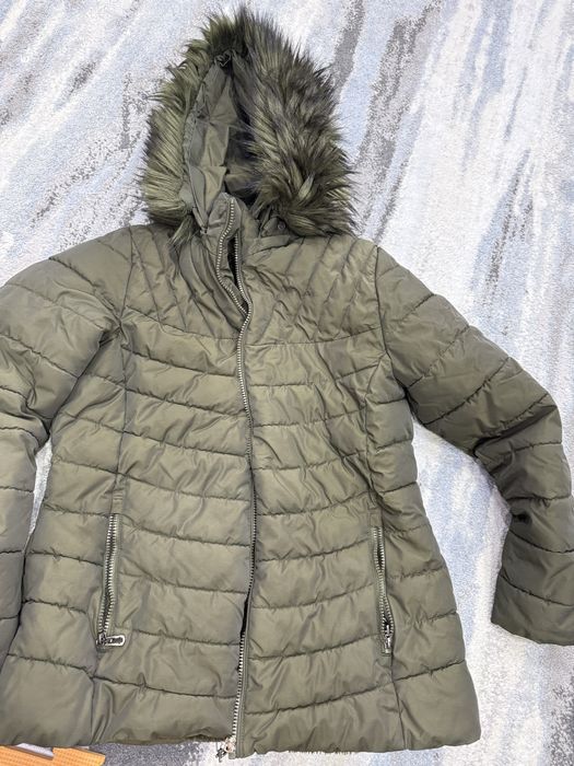 Дамски якета различни цветове