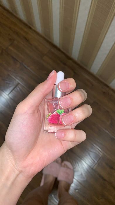 Наращивание ногтей любой длины всего за 120 000 сум