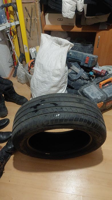 Продам комплект летних шин